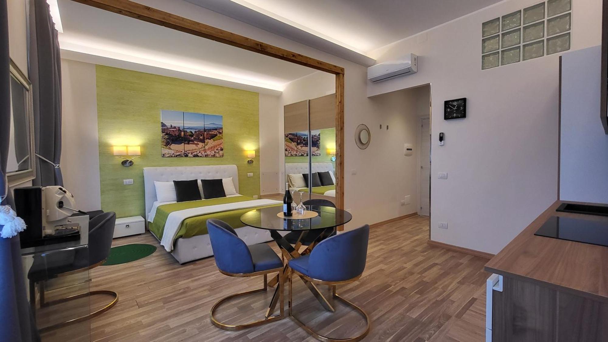 I Due Grifoni Studio Flat Taormina Eksteriør billede